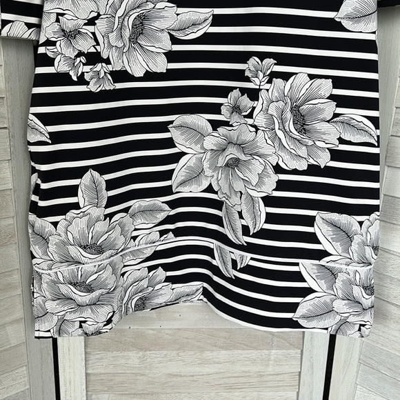 Perfect Land’s End Summer Dress - Picture 7 of 11
